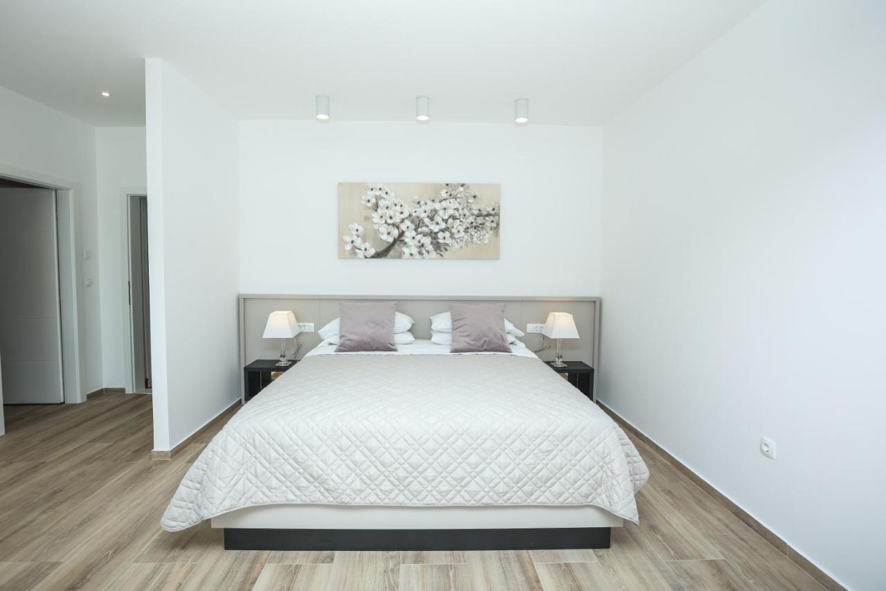 Apartments Melissa Vrsi Esterno foto